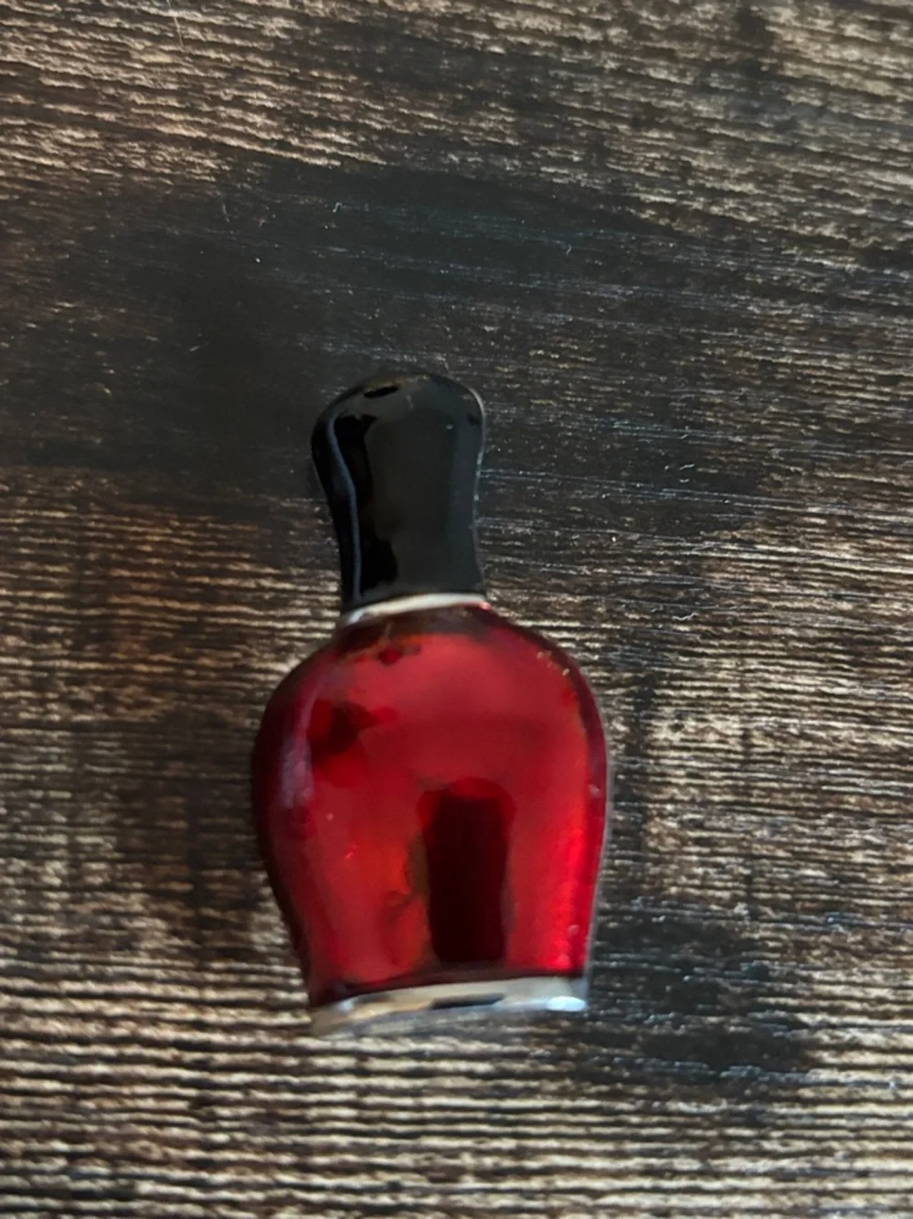 N/A vibrant red